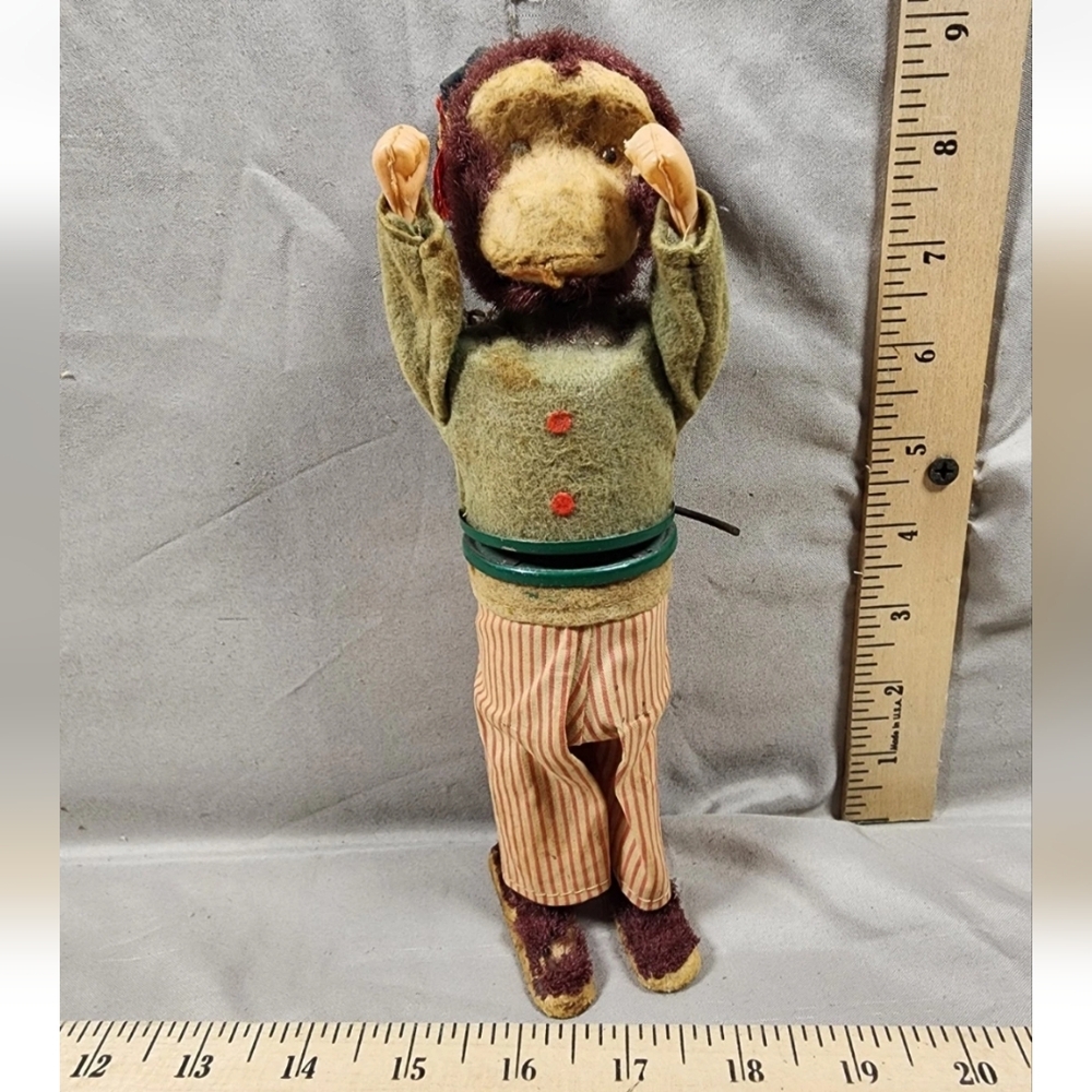 Antique Early MARX Wind Up Hula Hoop Monkey Winds Works